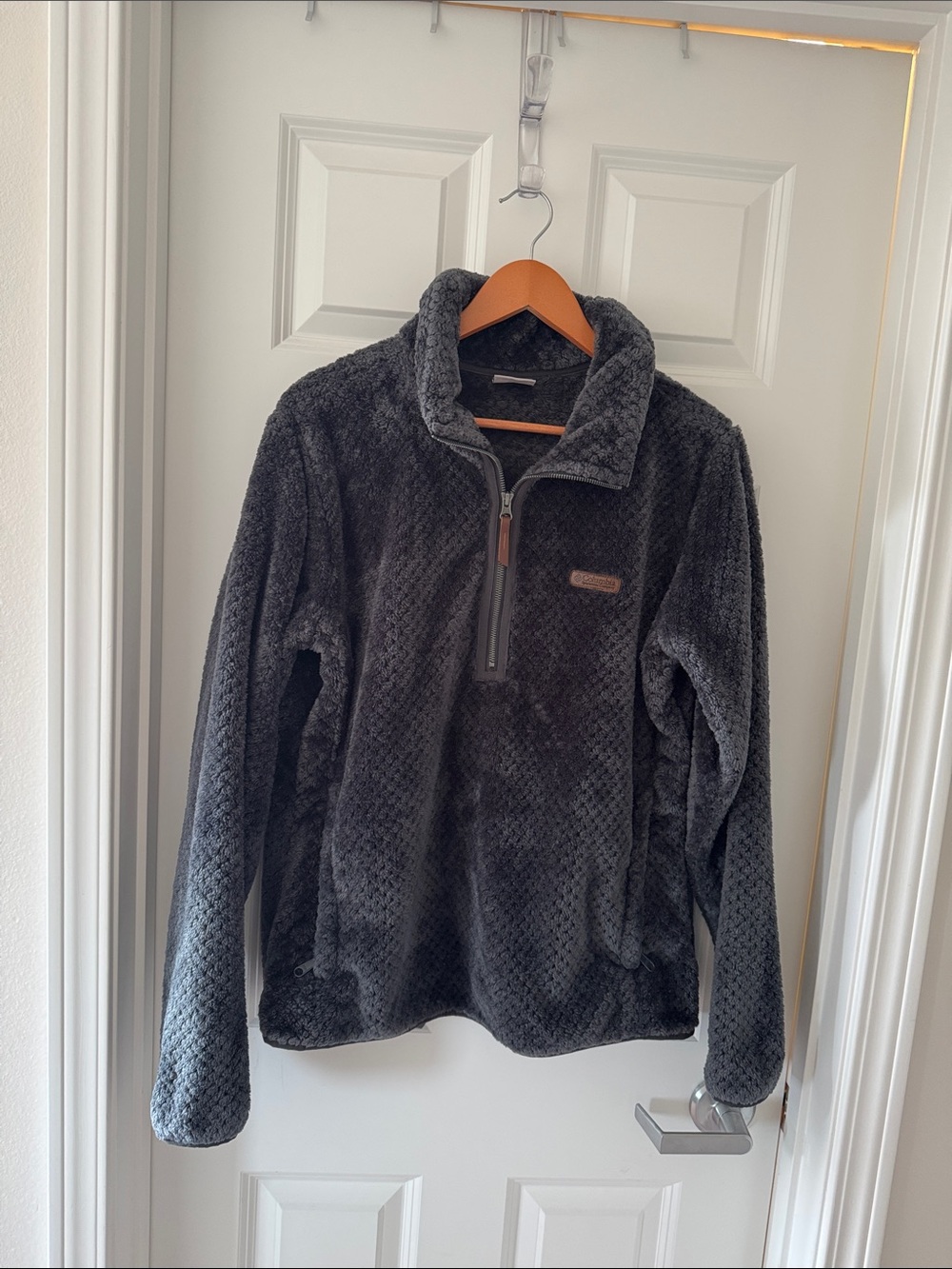 Women Columbia XL fire side Sherpa fleece Half-Zip in Dark Gray